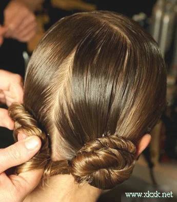 夏日长发打理 6款盘发一学就会