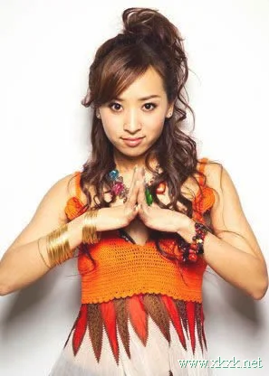 秋冬发型榜样:3款时尚发型让你不落俗套!