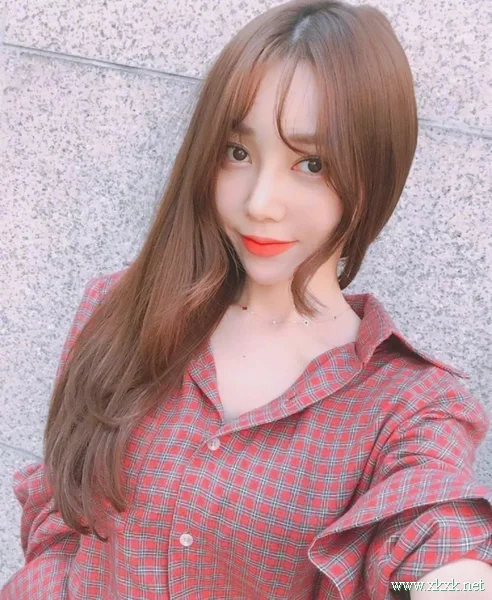 看过这些美美长卷发,卷度刚刚好心又种草了