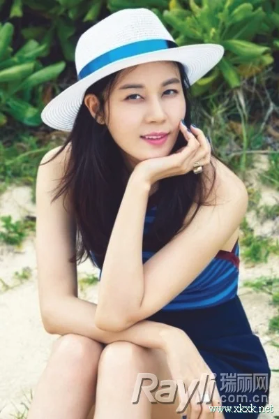 夏天去海边拍照这些发型必不可少