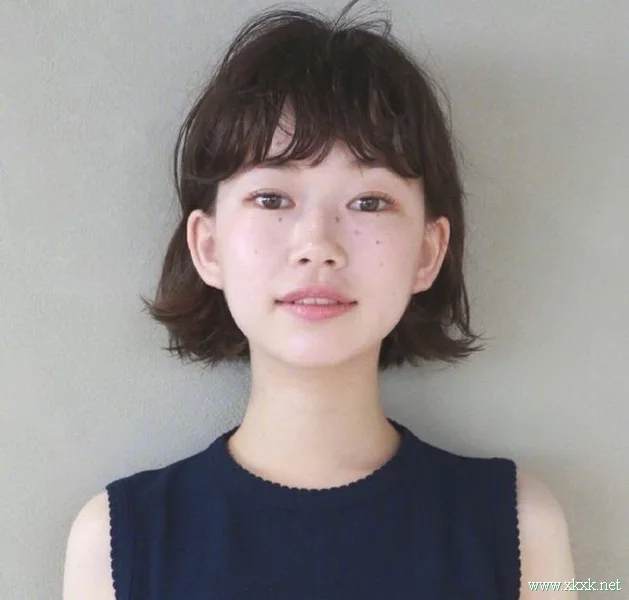 12月发型攻略，8款日系女生发型推荐