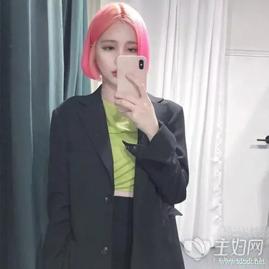 夏天时尚小姐姐都爱的短发造型以及颜色