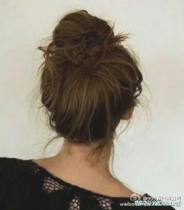 GET！日式蓬松凌乱的丸子头扎法