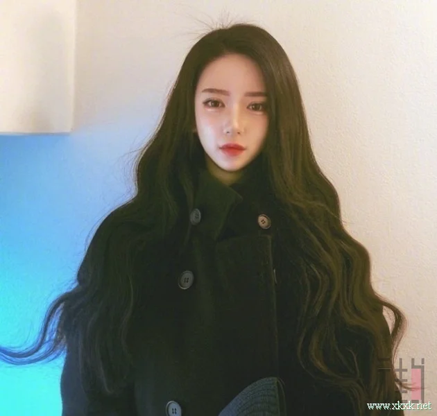 9款适合头发多又黑的女生发型