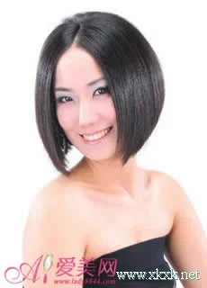 今年秋冬换什么发型? 三款可爱短发迎岁末