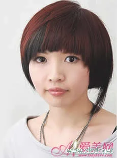 今年秋冬换什么发型? 三款可爱短发迎岁末