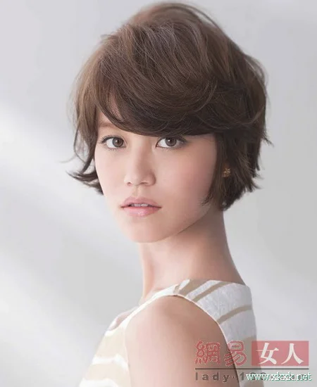 日本2015春夏美发趋势 拿照片去剪发