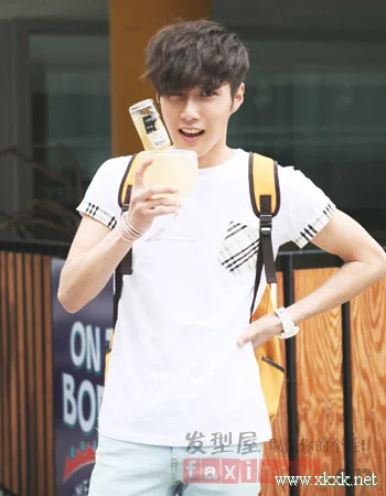 韩式男生发型集锦 清新帅气惹人爱