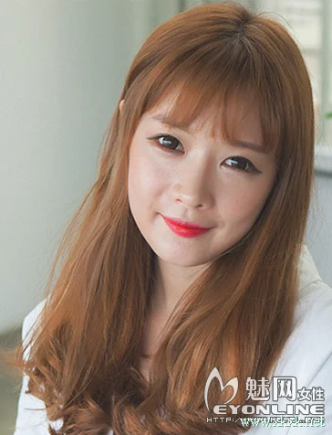 韩式女生空气刘海发型 时尚甜美首选发型