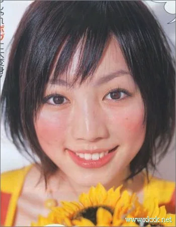 8款中短发 适合圆脸MM发型设计