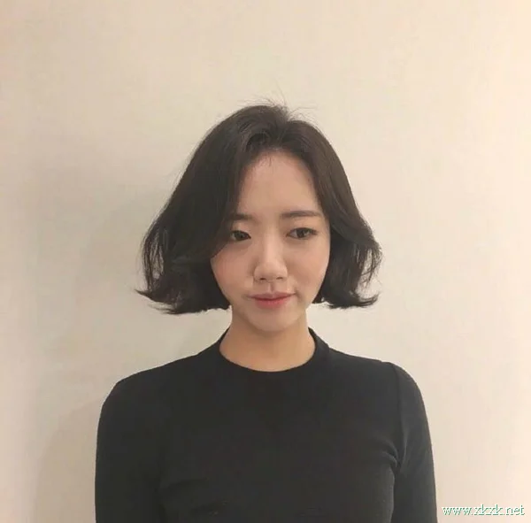 九款韩系女生的中短发造型参考