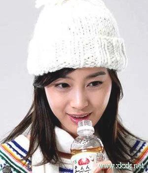 09年秋冬帽子发型技巧搭配