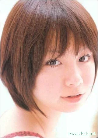 8款中短发 适合圆脸MM发型设计