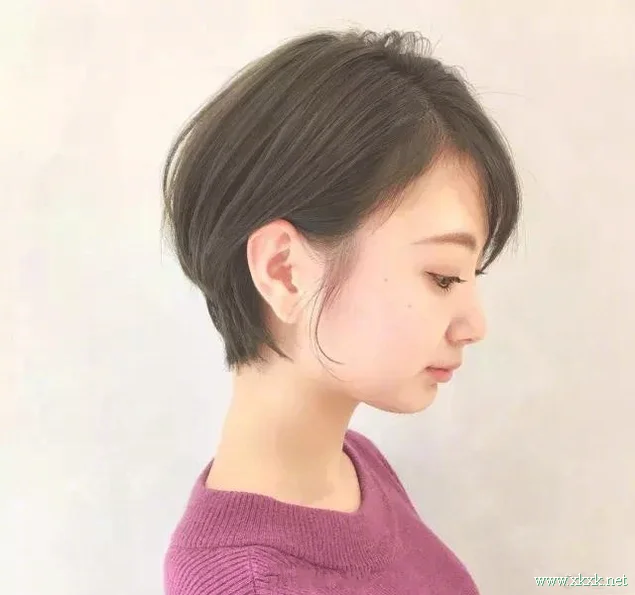 短发控小姐姐的必杀技，撇耳与刘海最重要！