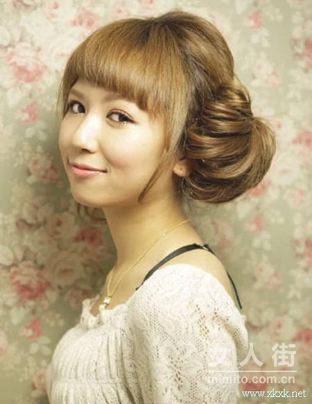 清爽日系盘发 手把手教会你