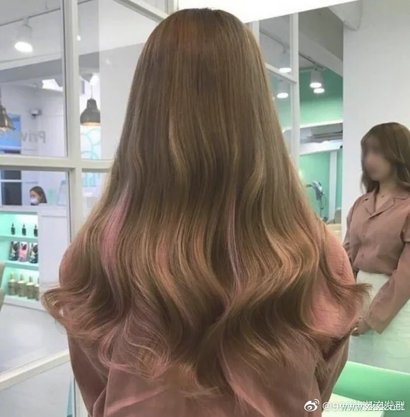 韩国女神级的披肩卷发图片大全