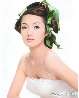 新娘发型设计 5款头饰让你更美丽
