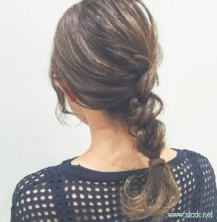 长发女生一定要会的实用编发造型