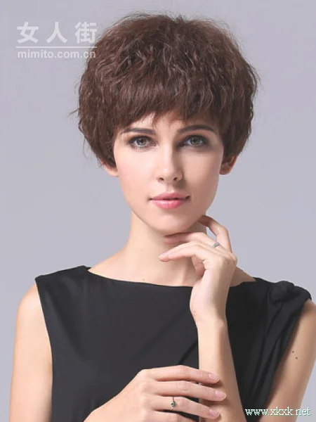 看着都会“哇”的发型，是你的吗?