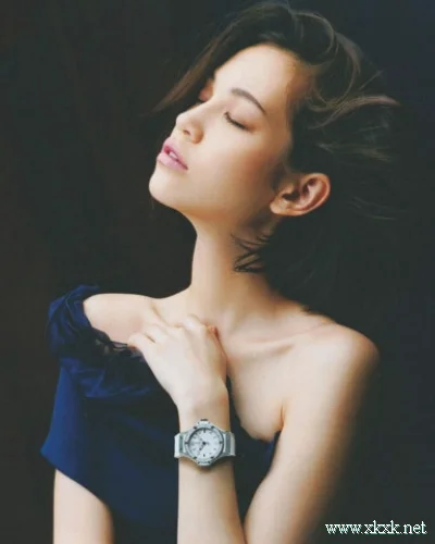  冷艳or清新 水原希子百变发型show 