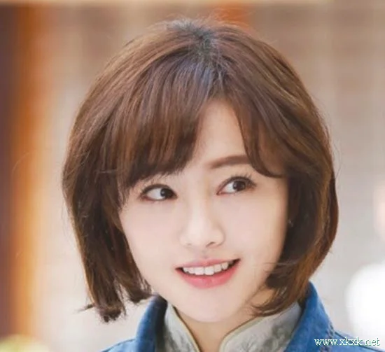 女星同款活力短发 你剪你也美！