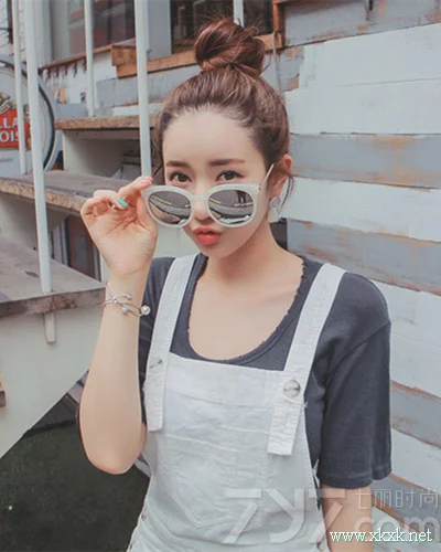 韩式清新范丸子发型 足以让你怦然心动