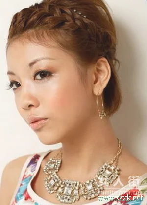 短发编发技巧 变身派对女郎