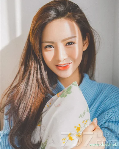 小清新长直发 看最受男生喜欢的清新发型