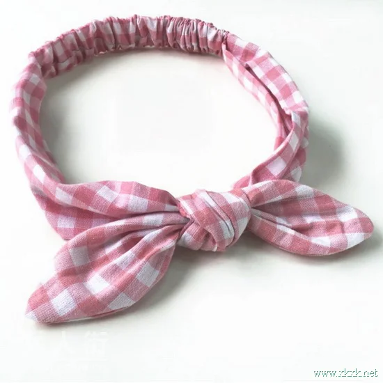 发型尴尬期，不如让漂亮的发饰来帮你