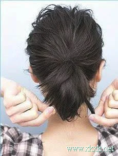 超简单发型让你一分钟出门