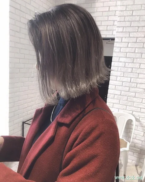 一款迷人的发型，才能拥有美丽的侧颜杀