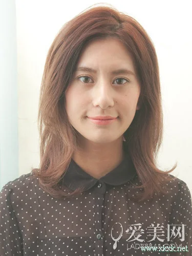 DIY侧边内扣马尾 简单七步别致吸睛