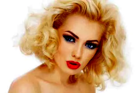 娃娃脸适合什么发型 中分女王御姐短发发型