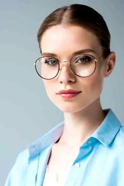 酷炫一夏换发型 渐变马尾最抢眼