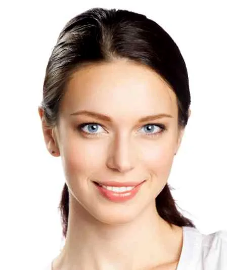 包子脸适合的日系烫卷短发 轻松与包子脸Say goodbye