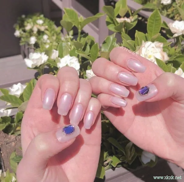 超适合夏天的清爽透明感美甲