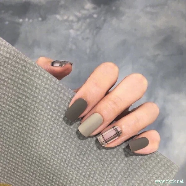 看上就有好心情的漂亮美甲图案