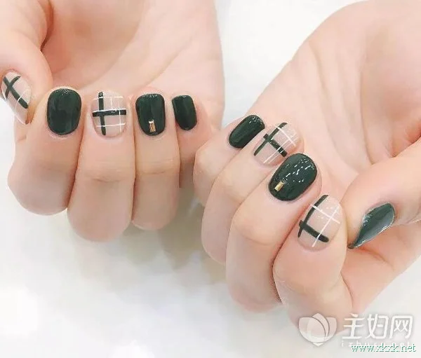 美甲什么颜色显手白 7种方案夏日必备