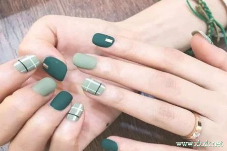 果冻胶美甲真的防水吗 2020甲油胶不用烤灯
