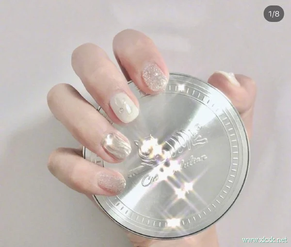 blingbling的浅色系小清新美甲 