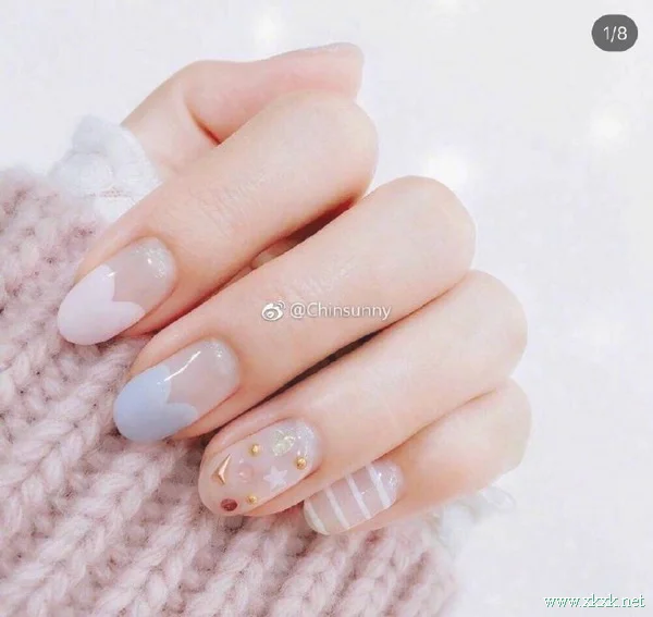 blingbling的浅色系小清新美甲 