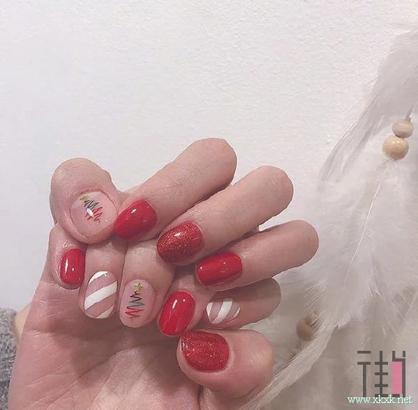 红色美甲款式2019 红色系美甲图片大全