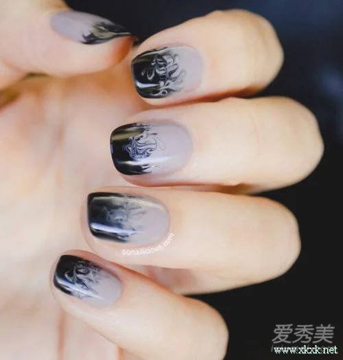 2016年美甲款式：10款简单又好看的渐变美甲