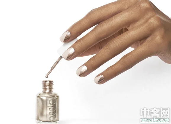 Essie美甲色彩系列 让你爱不释手的美甲产品