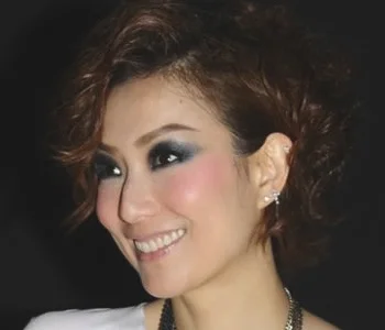 时尚潮流 郑秀文百变创意魅人妆