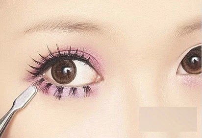 果冻感妆容 甜美冰点一夏