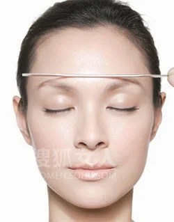 超详细眉型打造法 精致女人必修
