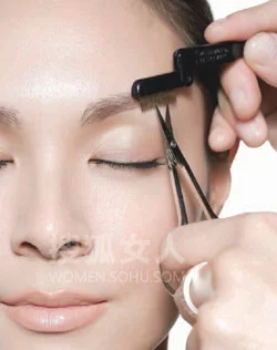 超详细眉型打造法 精致女人必修
