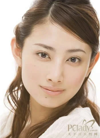 女孩唇妆
