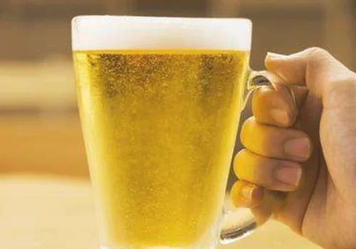 啤酒可以收缩毛孔真的吗？哪些肤质不能用